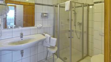 Hårtørrer, håndklæder, Toiletpapir