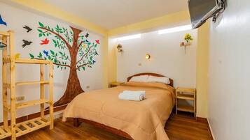 Double Room | Free WiFi, bed sheets