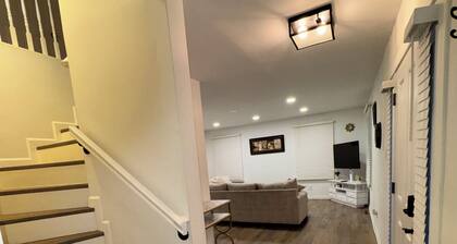 Premium Executive Suite | 4H 3.5KPH | 5 min kohteesta CaroMont | 8 hengelle