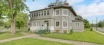 1 Mi to Dtwn Dayton: Unique 3-Unit Base!
