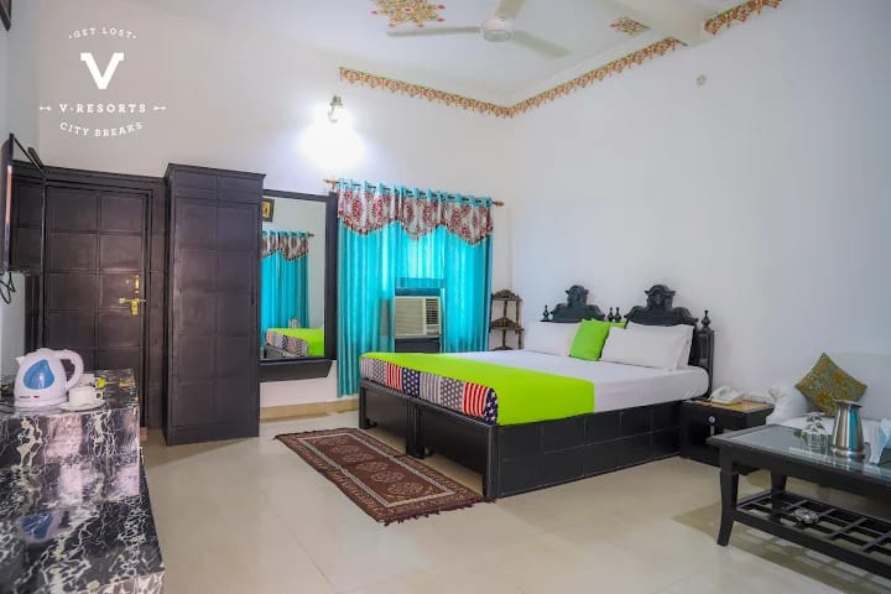 Chambre Double Signature, vue ville | Bureau, Wi-Fi gratuit