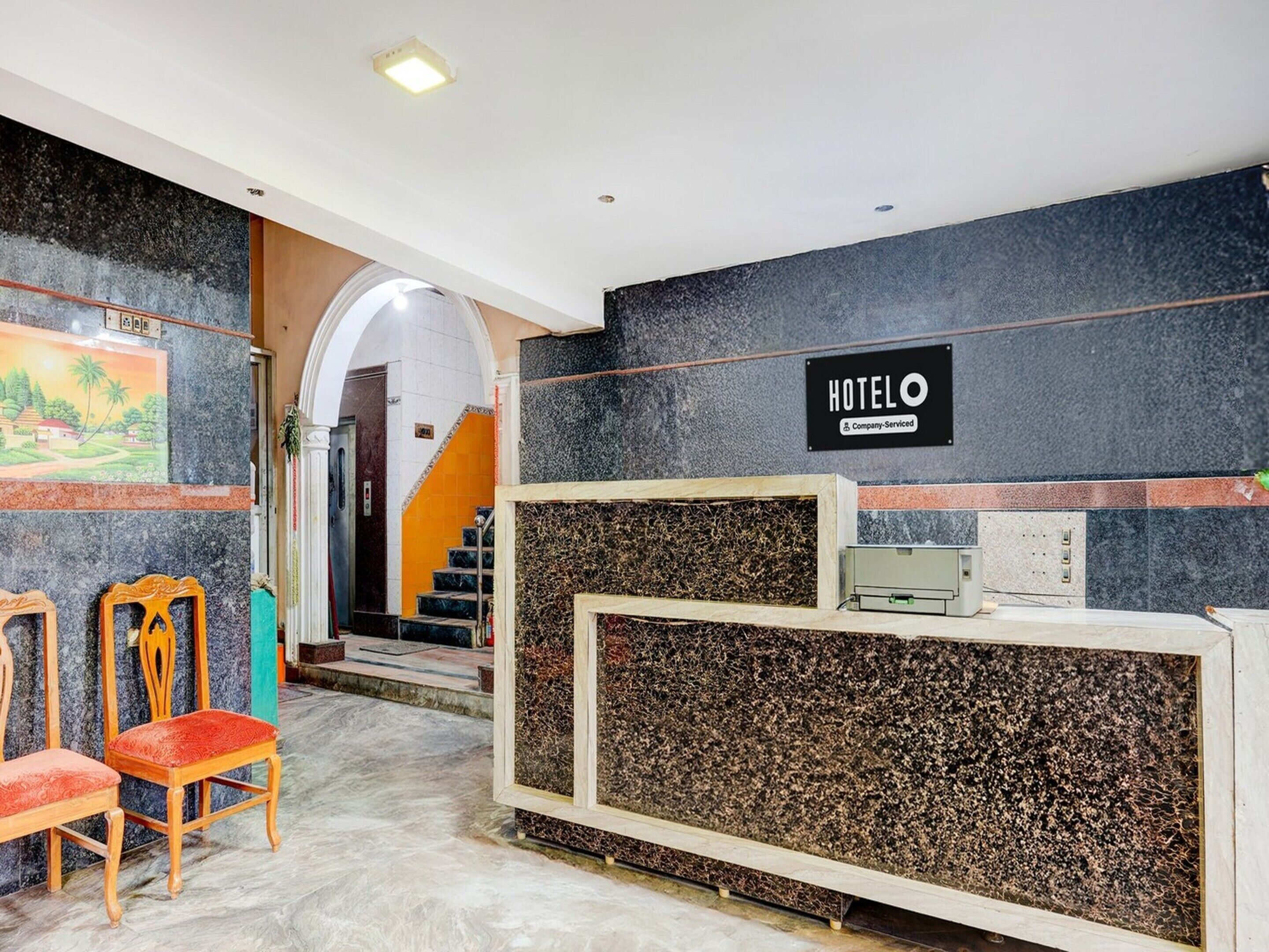 Quầy tiếp tân