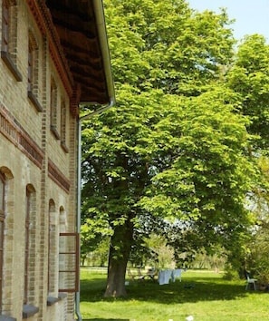 Property grounds - Luisenfeld in the Lexow Manor House (Lexow)