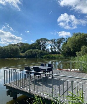 Outdoor dining - Holiday apartment with 1 bedroom (Steinberg)