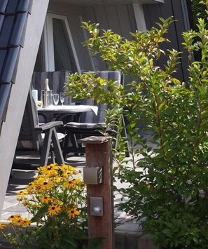 Outdoor dining - Holiday home in Damp with swimming pool (Damp)