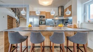 Private kitchen - Villa Ivelja (Kanica)