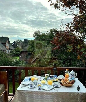 Outdoor dining - Holiday apartment with 1 bedroom (Oldsum)