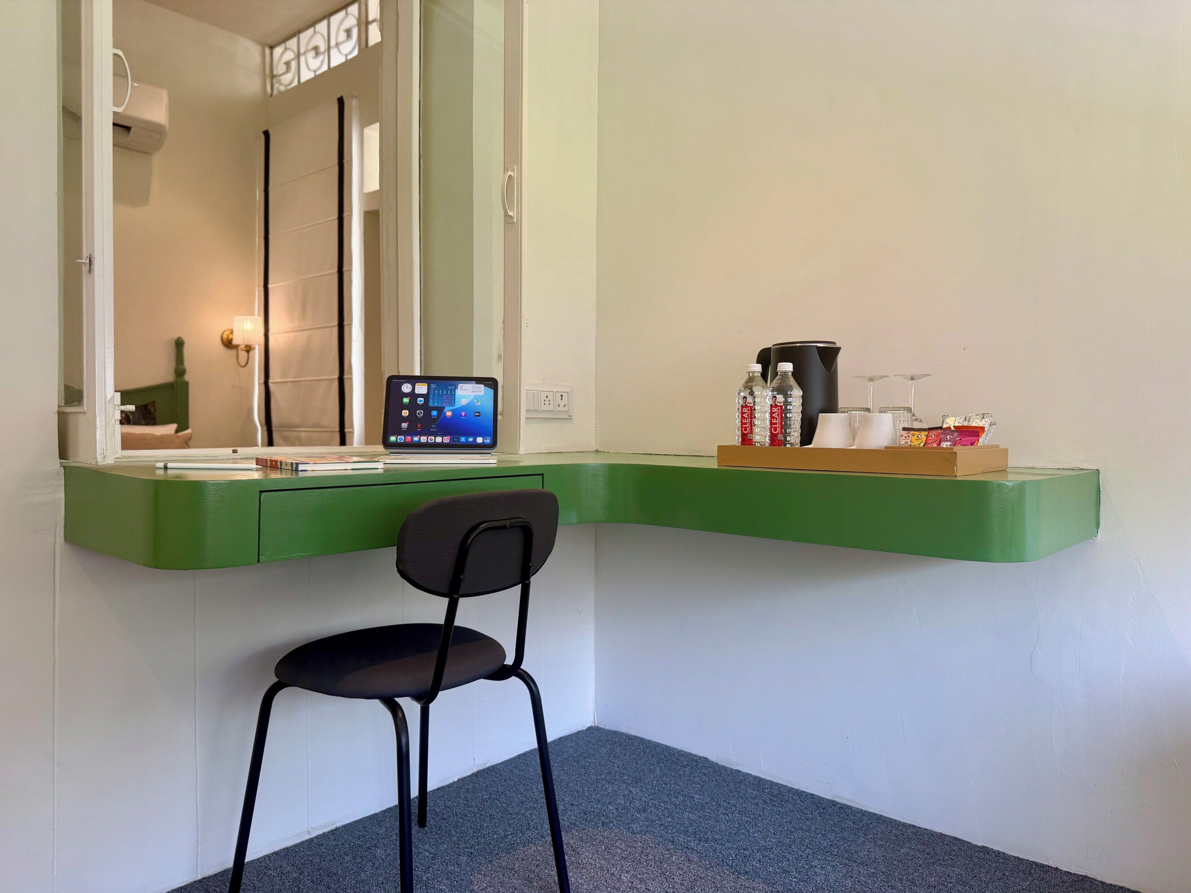 Suite, Garden View | Individually decorated, individually furnished, desk, laptop workspace