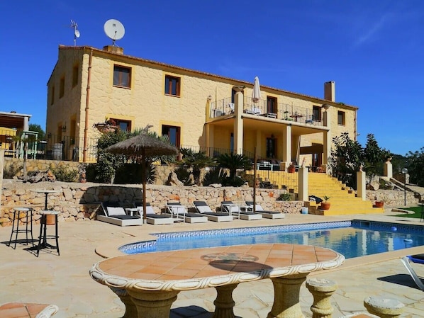 Pool - Vrbo Property (SANT LLORENÇ)