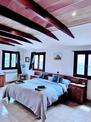 Iron/ironing board, WiFi, bed sheets - Vrbo Property (SANT LLORENÇ)
