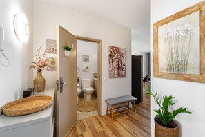 Towels, toilet paper - Vrbo Property (Albufeira)