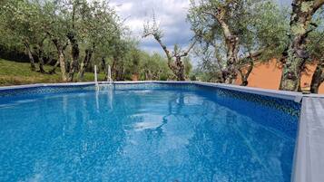 Piscine extérieure