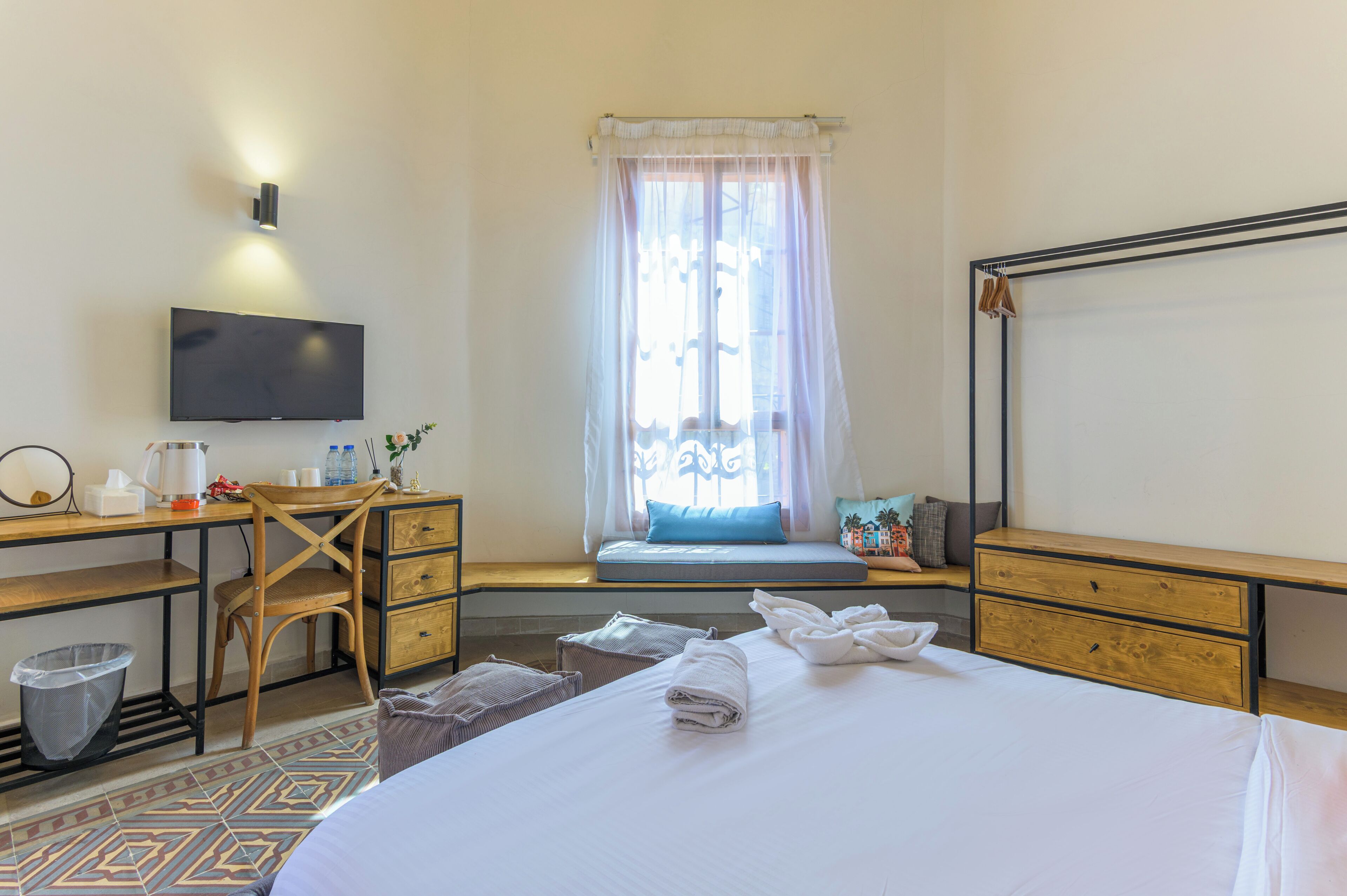 Bleue Studio with Balcony | Premium bedding, blackout drapes, WiFi (free), individually decorated
