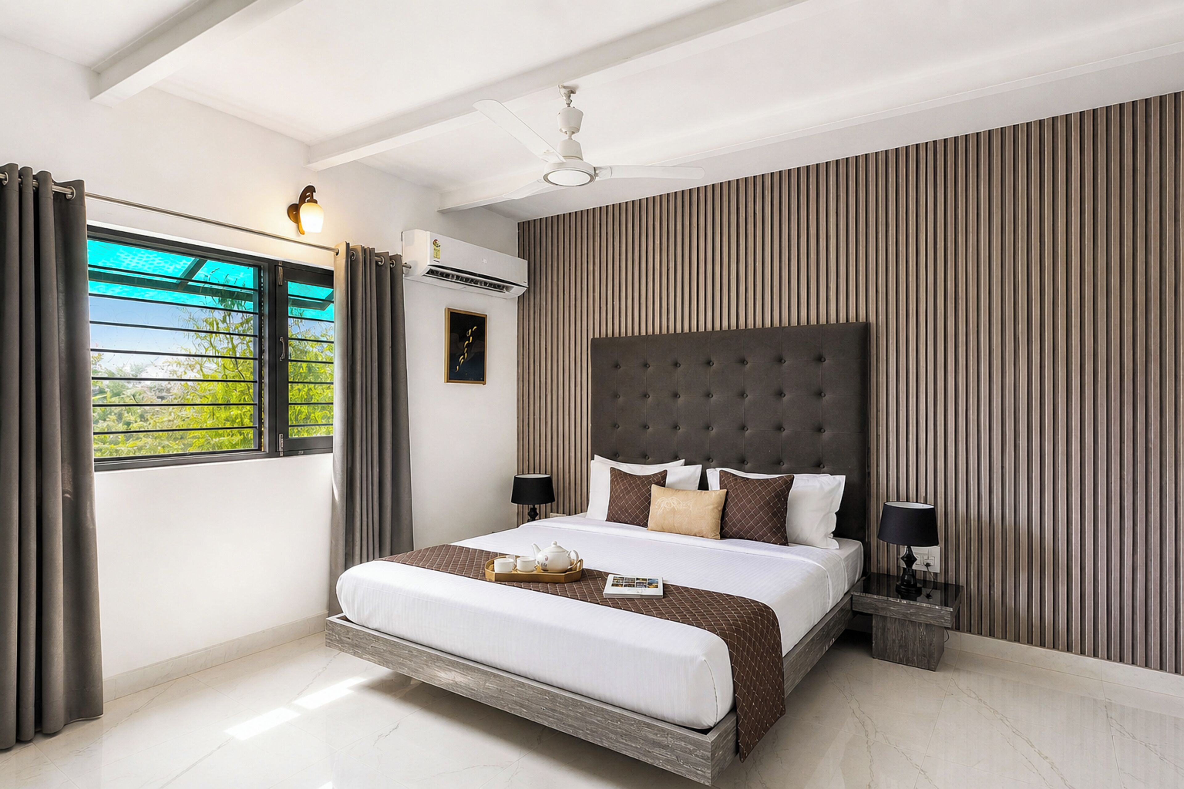 Deluxe Villa | Iron/ironing board, free WiFi