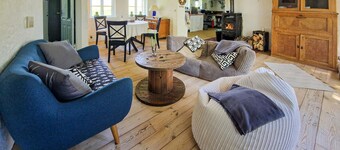 Stunning home in Løkken with WiFi