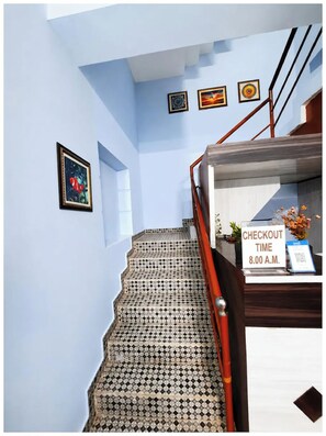 Lobby - Hotel Jagannath Inn Puri (Puri)