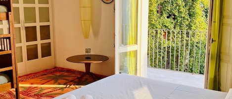 Wifi gratuïta i roba de llit
