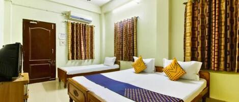 Luxury Room | Free WiFi
