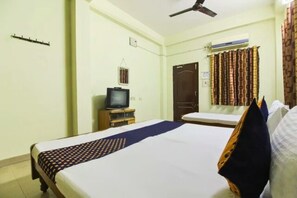 Luxury Room | Free WiFi - Star Guest House (Hyderabad)