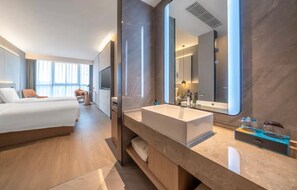 Classic Double Room, City View | Bathroom - Shu Yue Hotel (hangzhou)