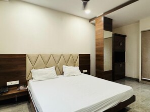 Deluxe Room - Pancham Rest House (Rourkela)