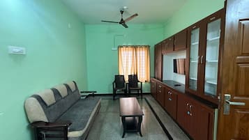 Apartment | Living area