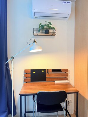 Interior - NEW! Cozy & Stylish 350Mbps near Uptown Mall, Taguig BGC BackHome1 (Taguig)