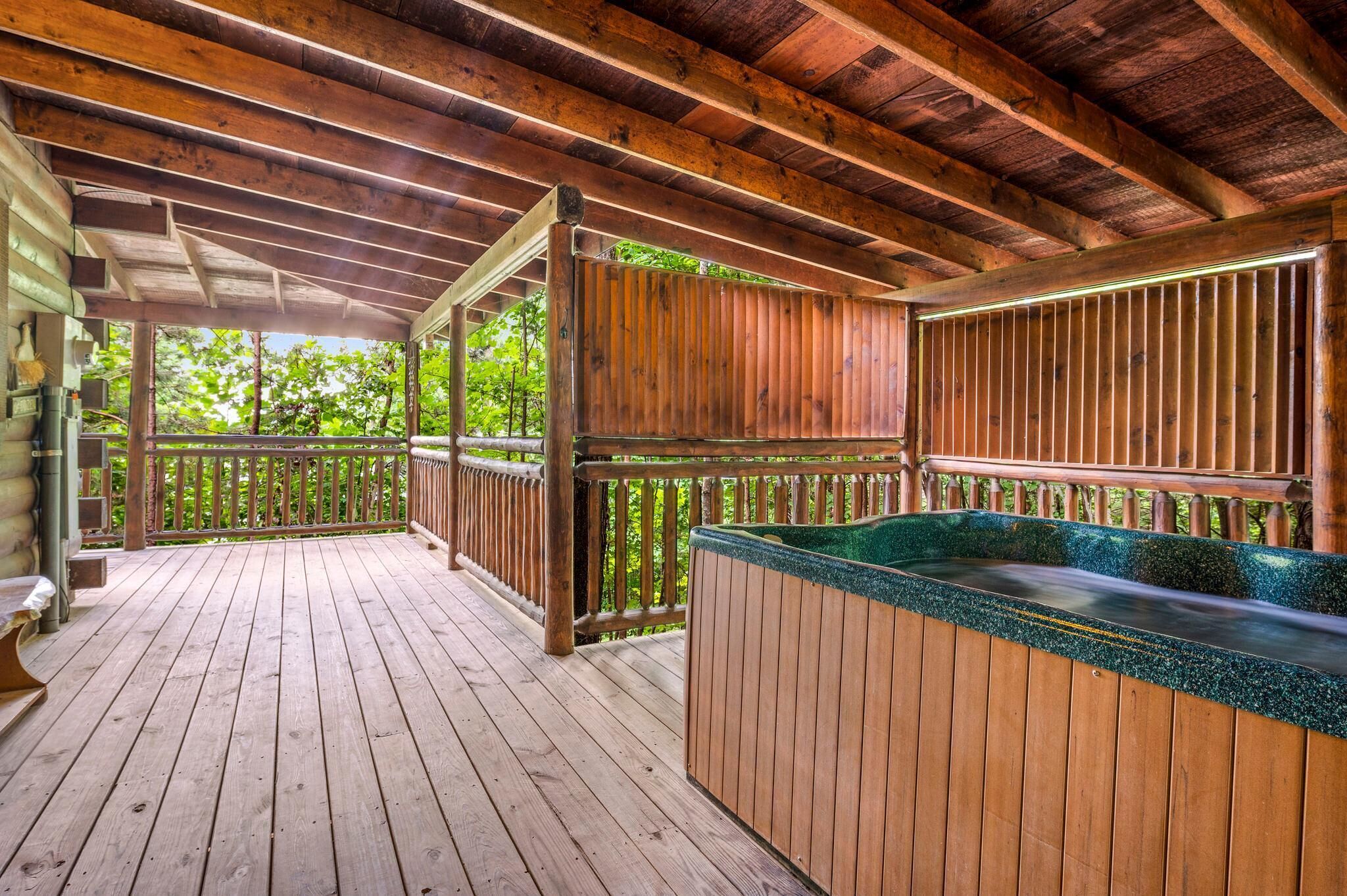 House, 1 King Bed with Sofa bed (Gatlinburg Enchanted Treehouse) | Outdoor spa tub