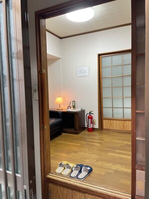Interior - House in Sumiyoshi Ward, at Kobayashi Guest House, Osaka (大阪市)