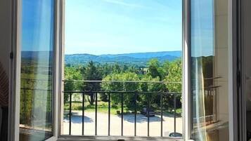 Double Room, Mountain View | Interior
