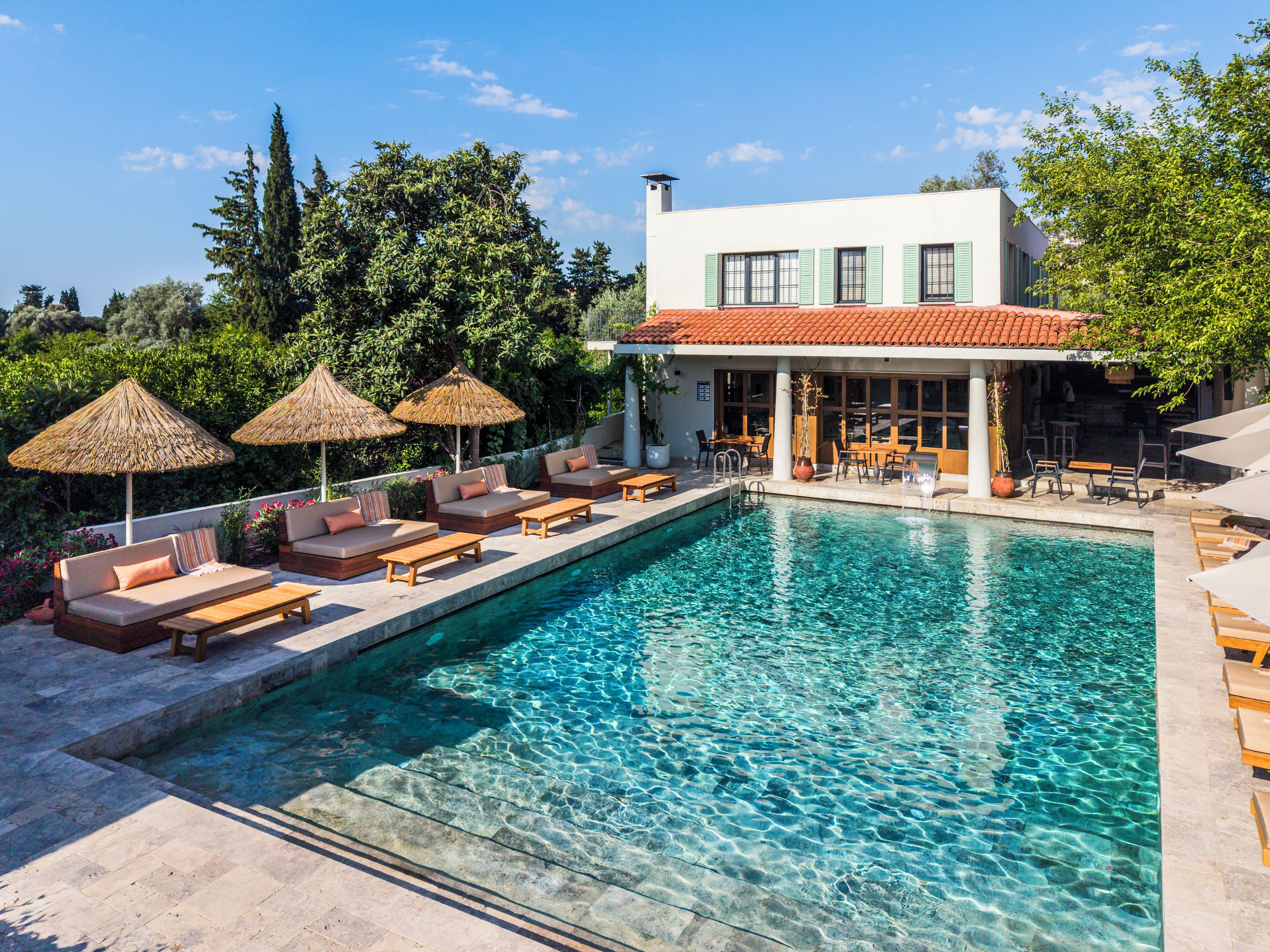 Seasonal outdoor pool