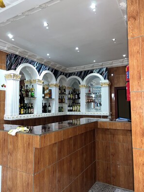 Bar (on property) - INNO GROUP HOTEL (Yaoundé)