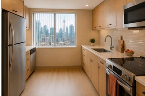 Private kitchen - Spacious Studio Toronto Suite - Steps from Dining, Shopping & Attractions! (Toronto)