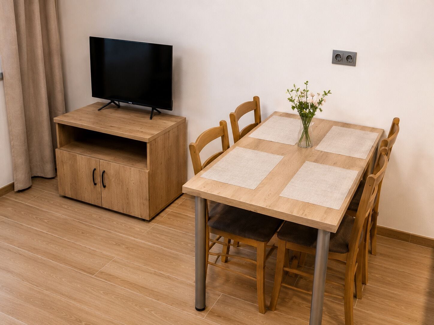 Comfort Studio Suite, City View