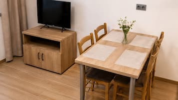 Comfort Studio Suite, City View