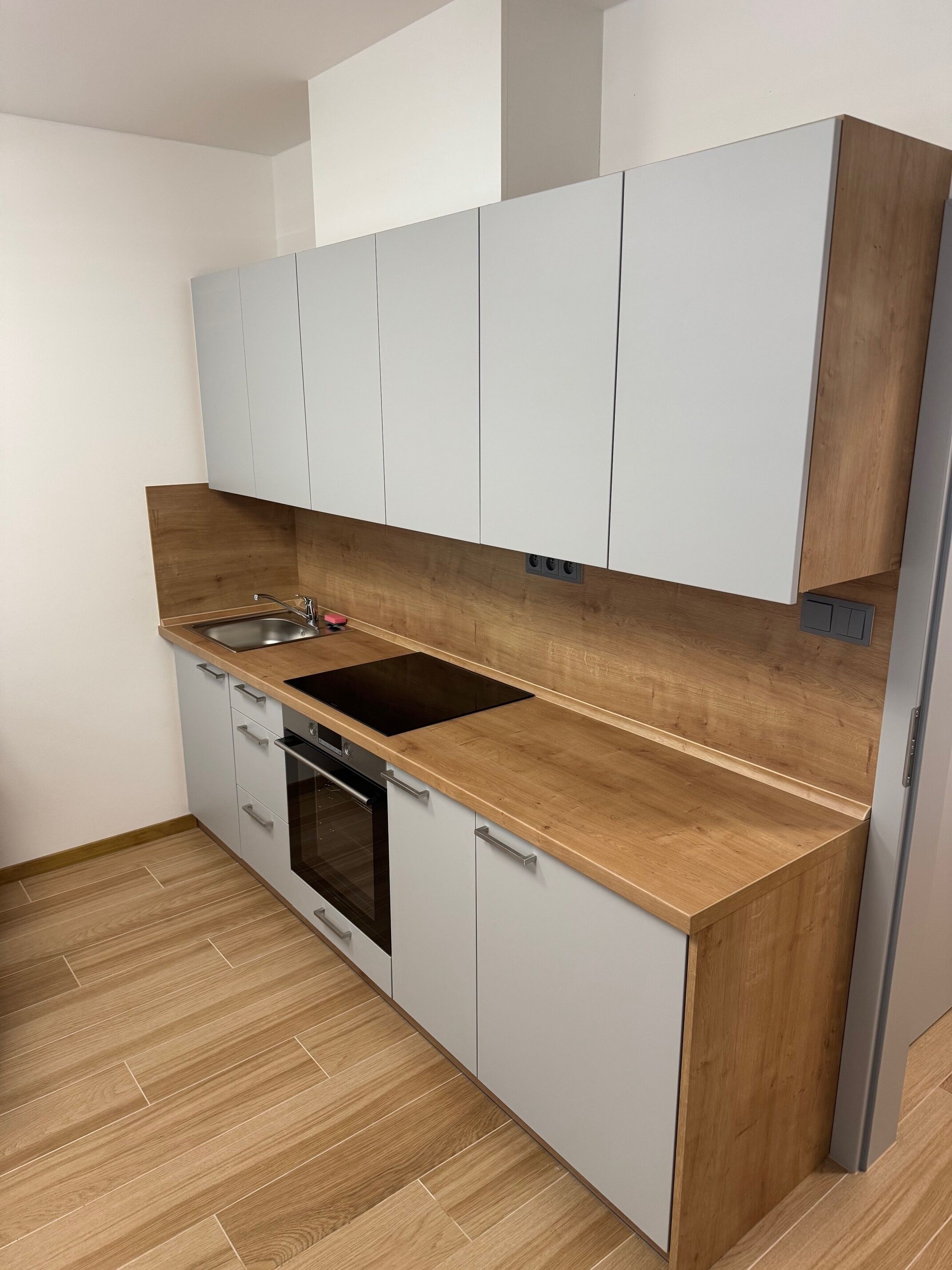 Studiosvit Comfort - utsikt mot staden | Eget kök