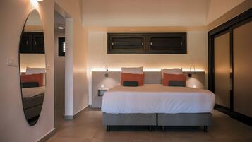Luxury Villa, 2 Bedrooms | Free WiFi