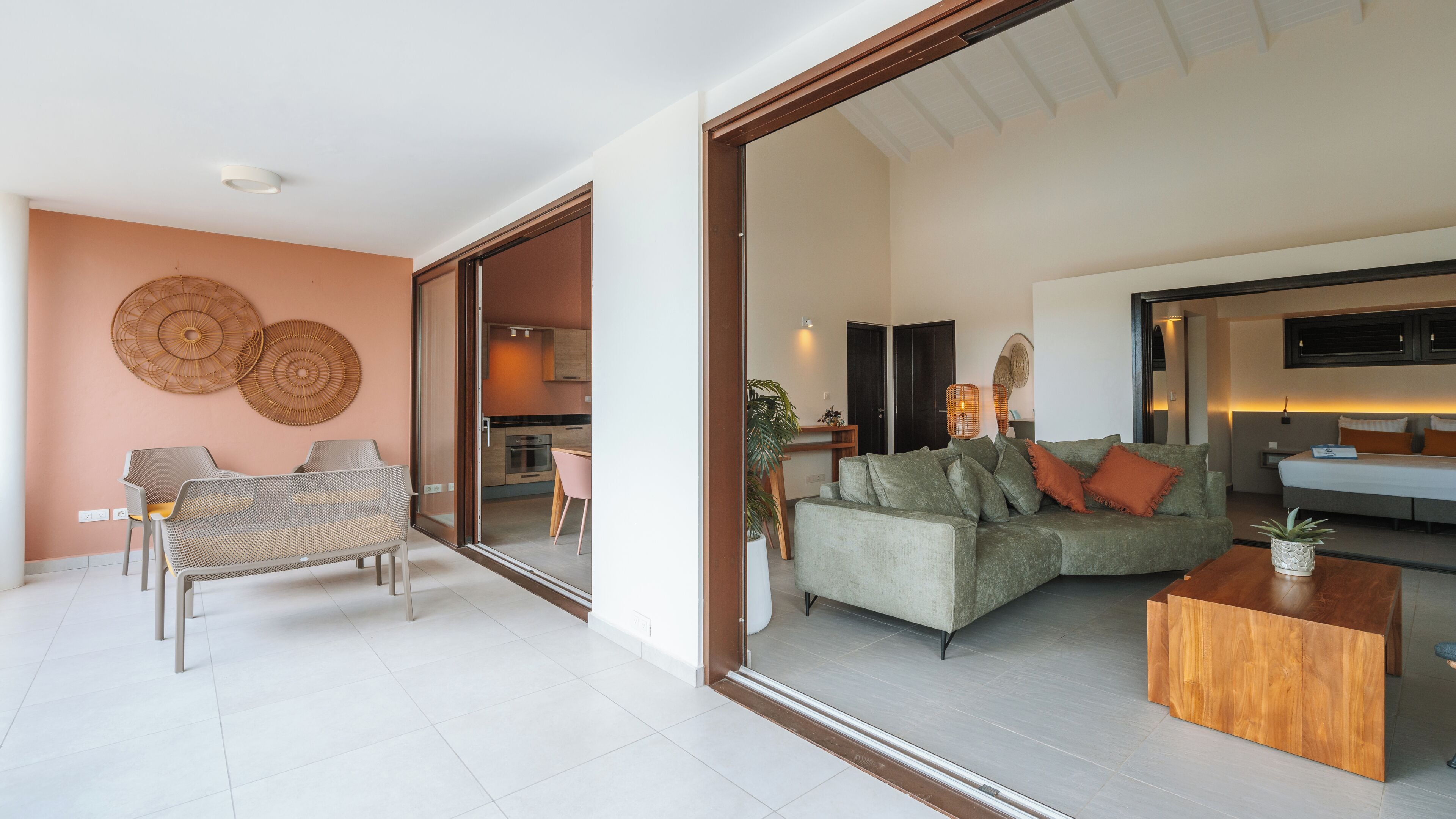 Luxury Apartment, 2 Bedrooms | Interior