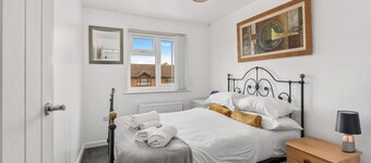 Badger Haven, Apt 3 1st floor self contained apartment in Brackley