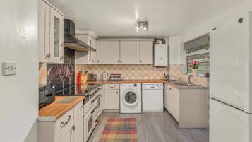 Microwave, oven, dishwasher