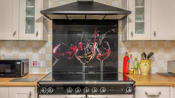 Microwave, oven, dishwasher