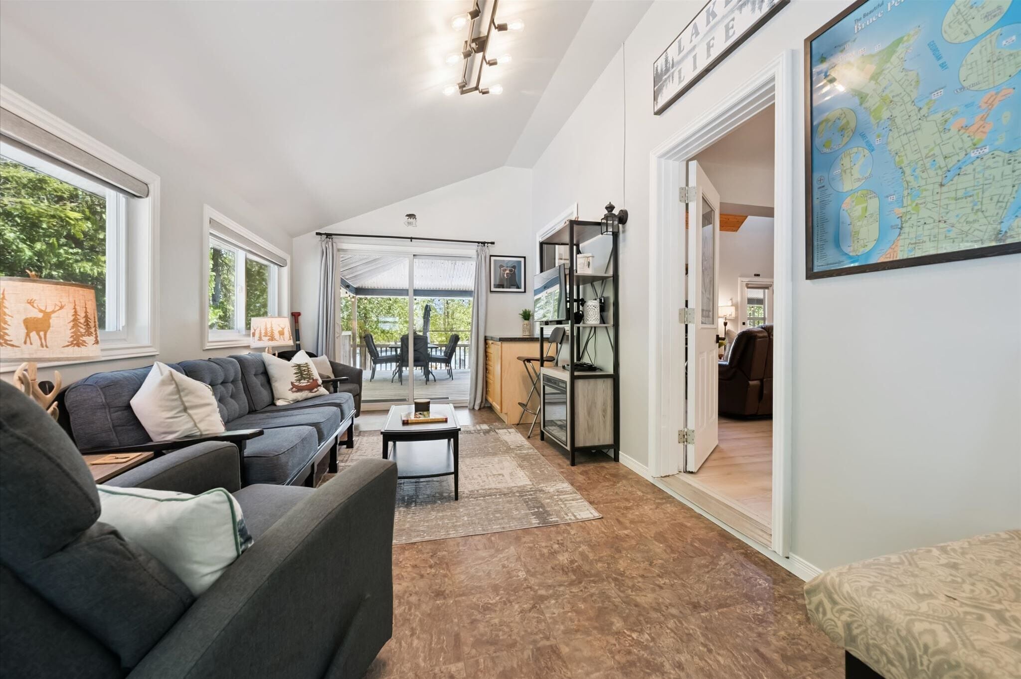 Smart TV, video games, DVD player, offices