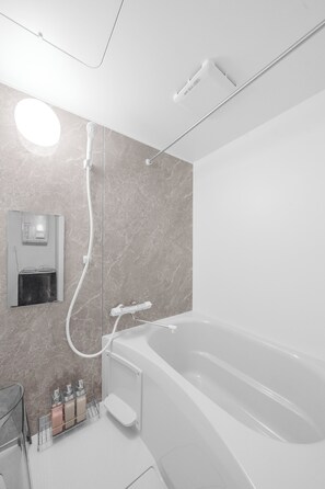 Apartment | Bathroom | Combined shower/tub, hair dryer, slippers, towels - ASTAGE CHITOSE SUEHIRO 102 (Chitose)