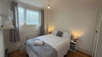 3 bedrooms, iron/ironing board, free WiFi, bed sheets