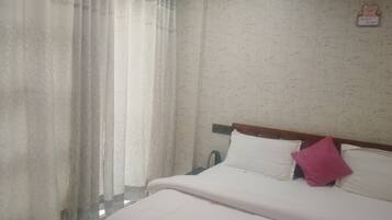 Basic Room | Free WiFi