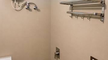 Shower, free toiletries, towels