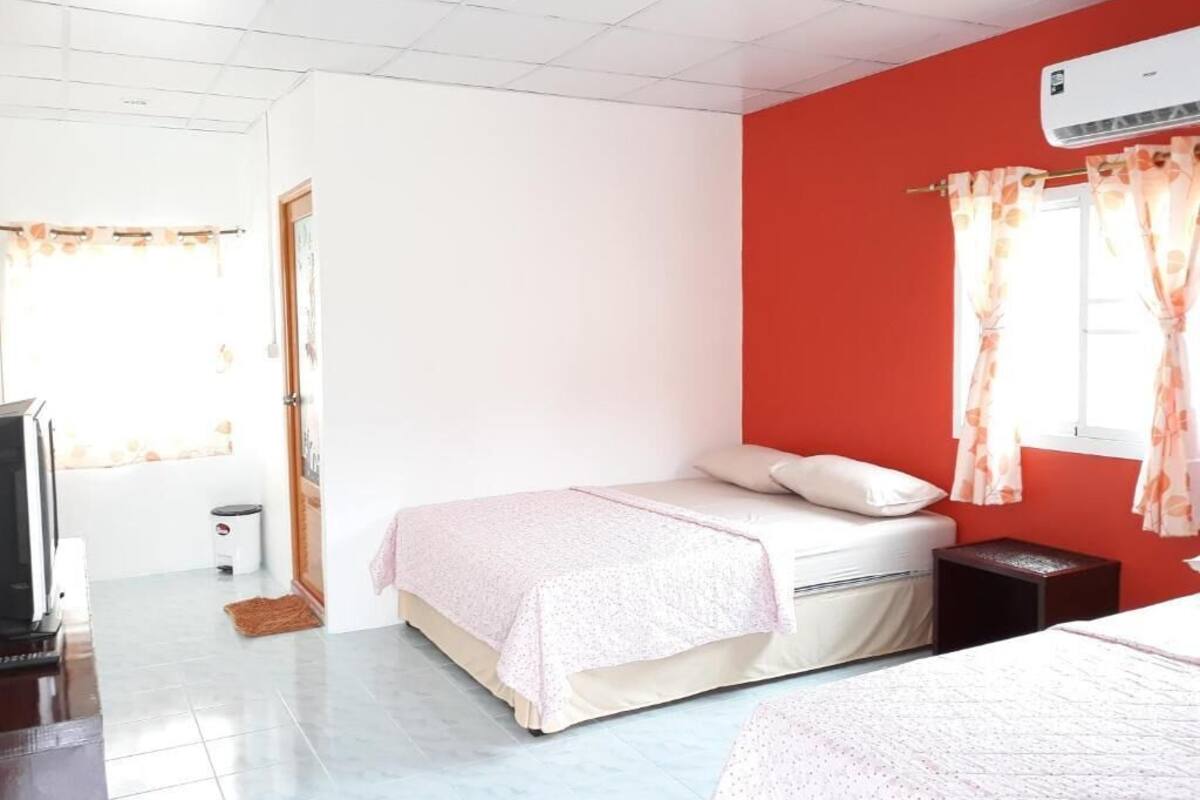 Superior Twin Room, Balcony, Garden View | Free WiFi