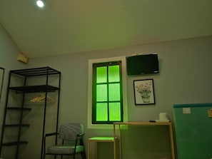 Bungalou, 1 dormitori, balcó, vistes al jardí | Interior