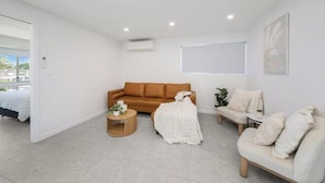 Interior - affordable modern getaway with parks/cafe nearby (WOODPARK)