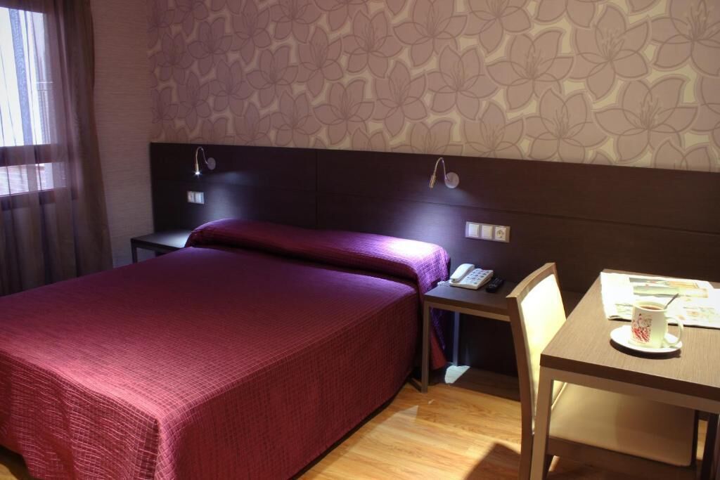 Superior Double Room | In-room safe, iron/ironing board, free WiFi